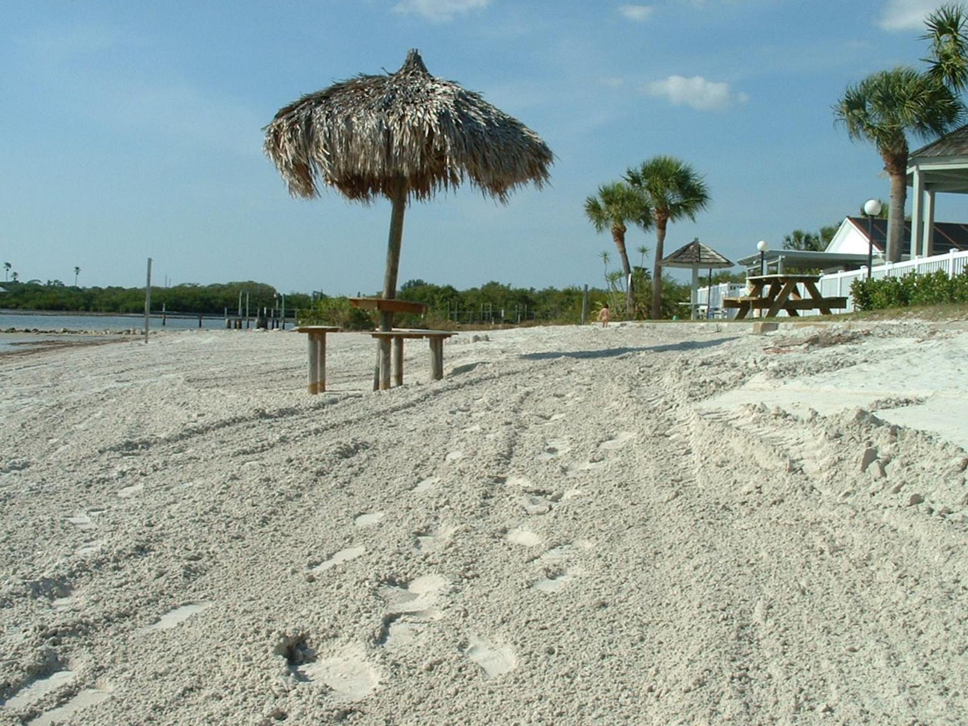 Affordable Two Bedroom Tropical Condo - Private Beach, Pools, Hot Tub San Petersburgo Exterior foto