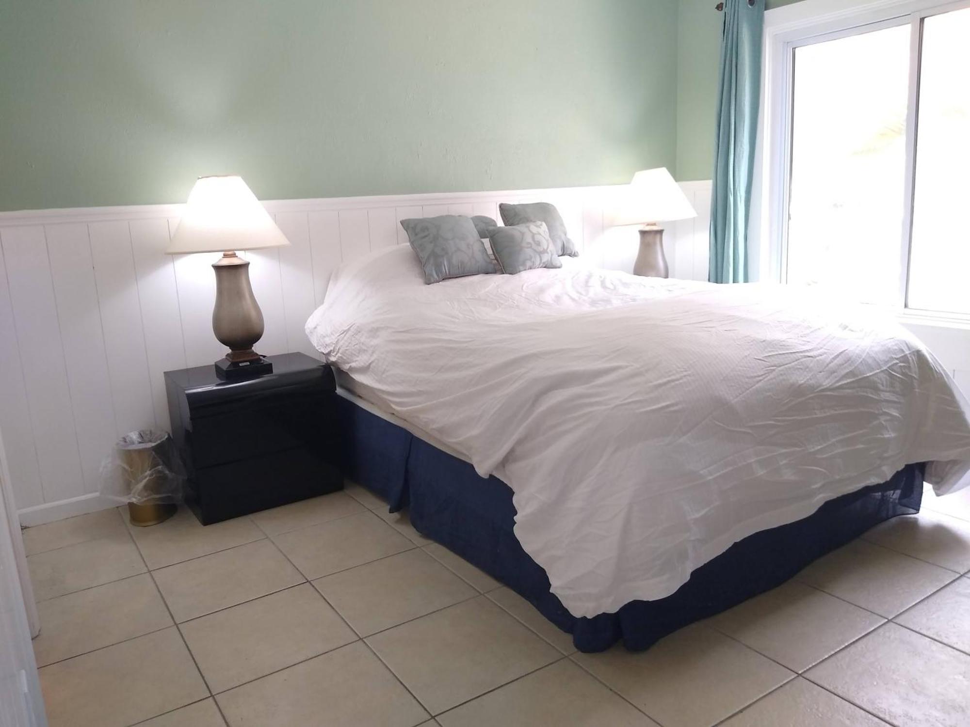 Affordable Two Bedroom Tropical Condo - Private Beach, Pools, Hot Tub San Petersburgo Exterior foto
